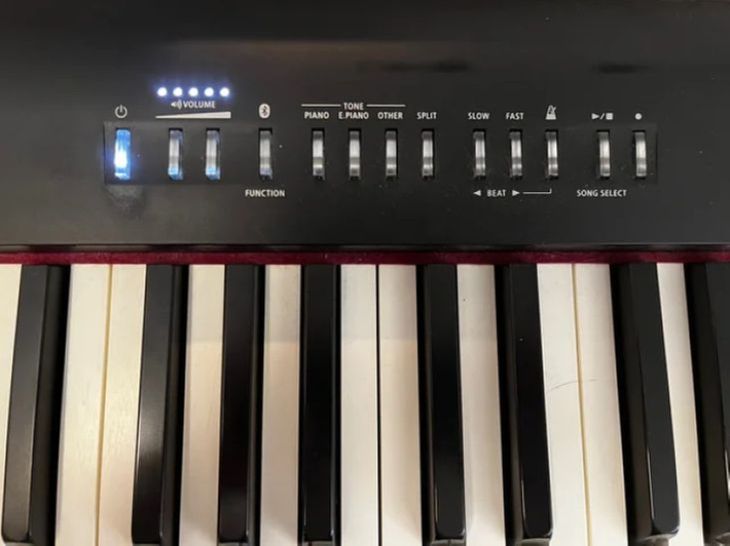 Roland FP-30 de 88 teclas con tacto piano real - Immagine4