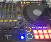 Pioneer DDJ-1000
 - Image