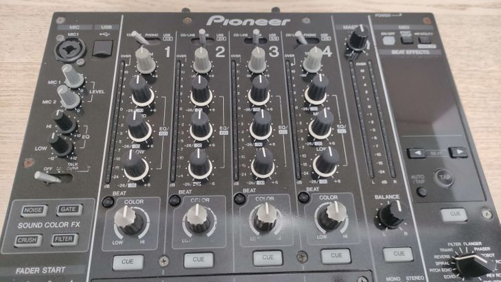 Pioneer DJM-850 - Bild3