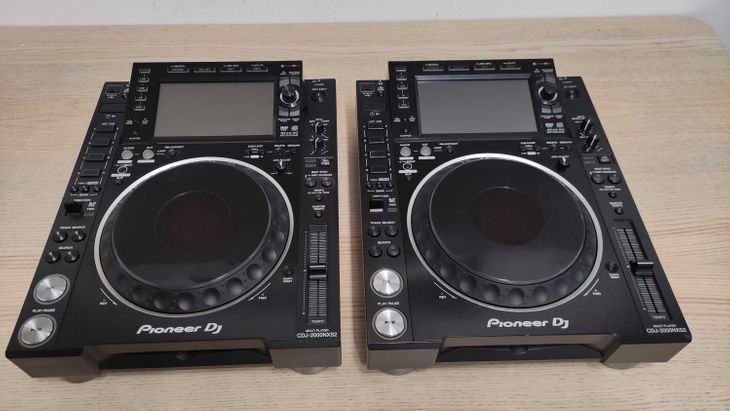 2x Pioneer DJ CDJ-2000 Nexus 2 - Imagen por defecto