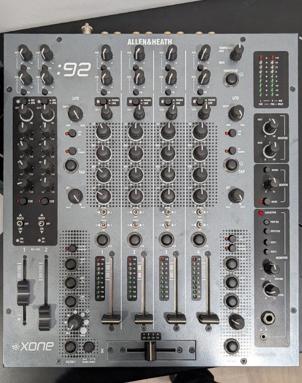 Allen&Heath Xone 92 en muy buen estado! - Imagen por defecto