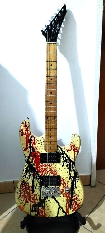 Eagle - chitarra elettrica super strat - Imagen por defecto