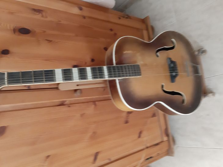 Bonita Guitarra antigua Arnold Hoyer, ano 1957 - Immagine4