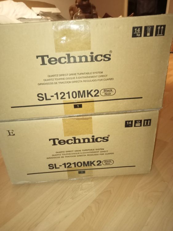 Vend Paire de Technics 1210 SL MK2 - Bild3