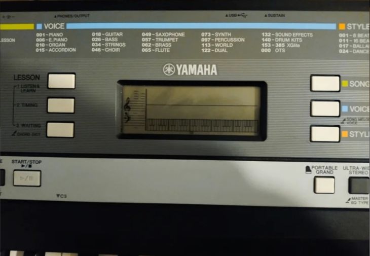 Yamaha YPT 240 - Immagine5