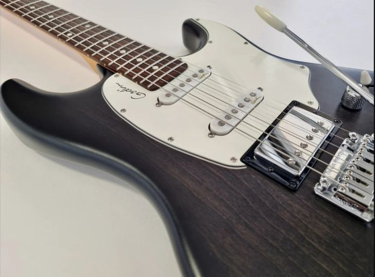 Guitarra electríca Godin Session HT RN - Imagen3