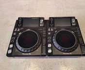 2x Pioneer DJ XDJ-1000 MK2 + Decksaver - Imagen