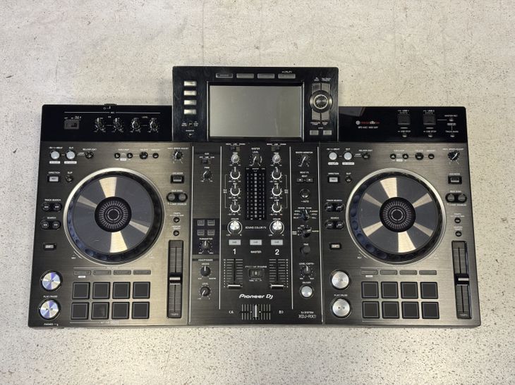 Pioneer DJ XDJ-RX2 - Imagen por defecto