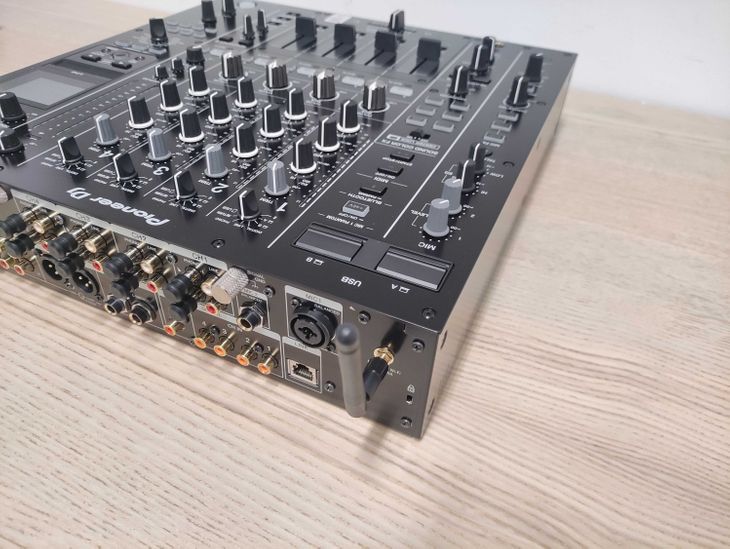 Pioneer DJ DJM-A9 - Bild3