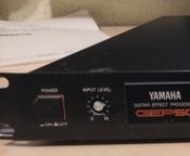 Procesador de efectos de guitarra Yamaha GEP50 - Imagen