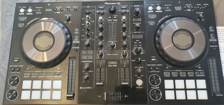 Pioneer DDJ-800 Controlador DJ - como nuevo - Imagen3