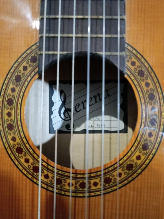 GUITARRA CON PREVIO OS1 - Imagen3