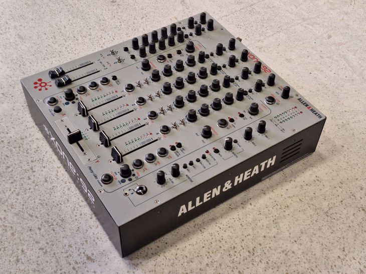 Allen and Heath Xone:92 - Imagen4