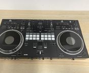 Pioneer DJ DDJ-REV7 with flightcase
 - Image