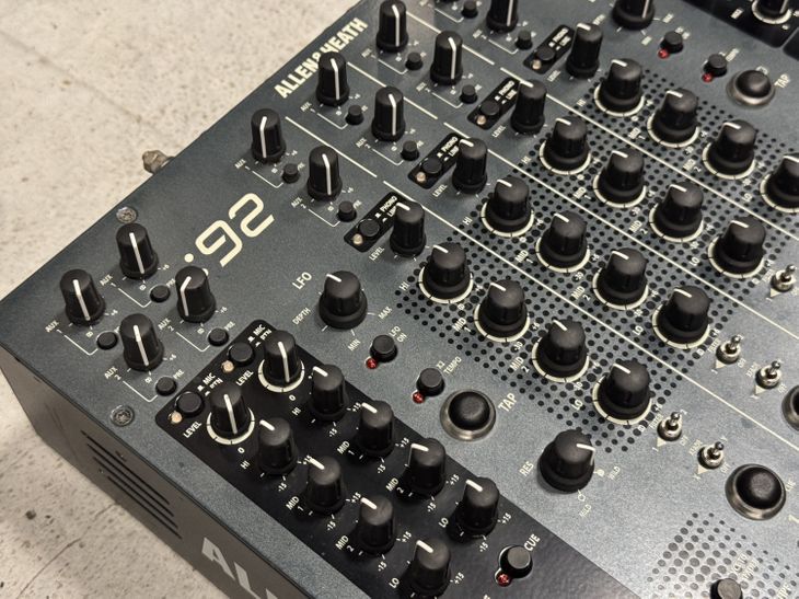 Allen and Heath Xone 92 - Imagen4