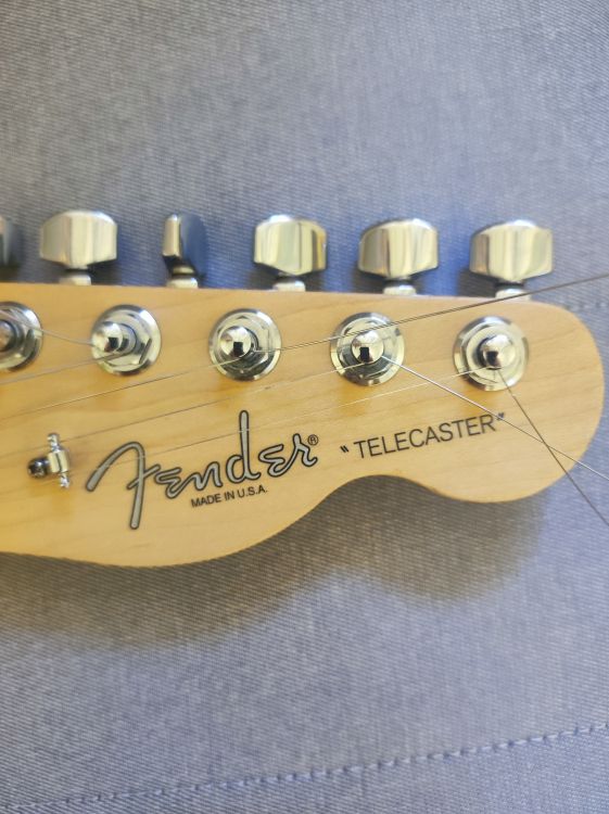 FENDER TELECASTER AMERICANA 60 ANIVERSARIO - Immagine3