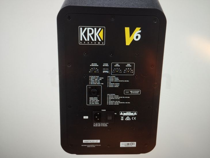 2 Monitores autoamplificados KRK V6 - Immagine2