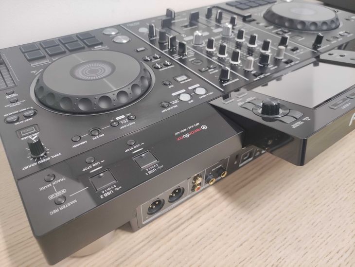 Pioneer DJ XDJ-RX2 - Imagen5