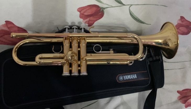 Trompeta nueva Yamaha YTR-2330 - Imagen5