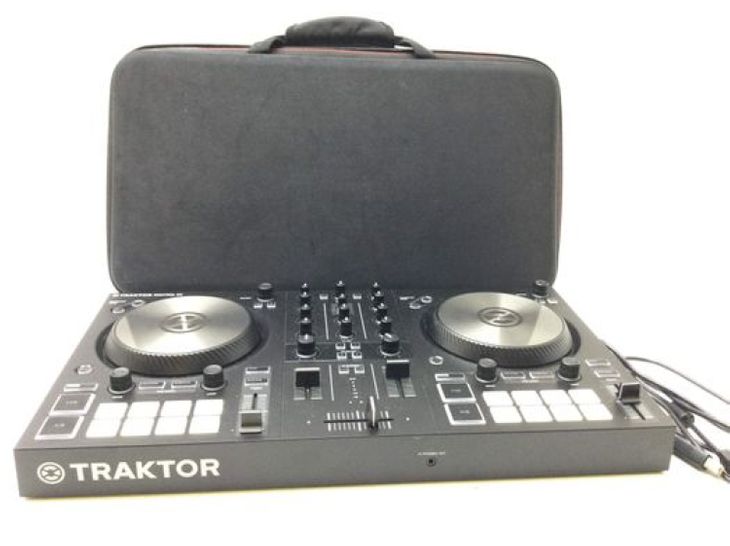 Traktor Kontrol S2 - Imagen principal del anuncio