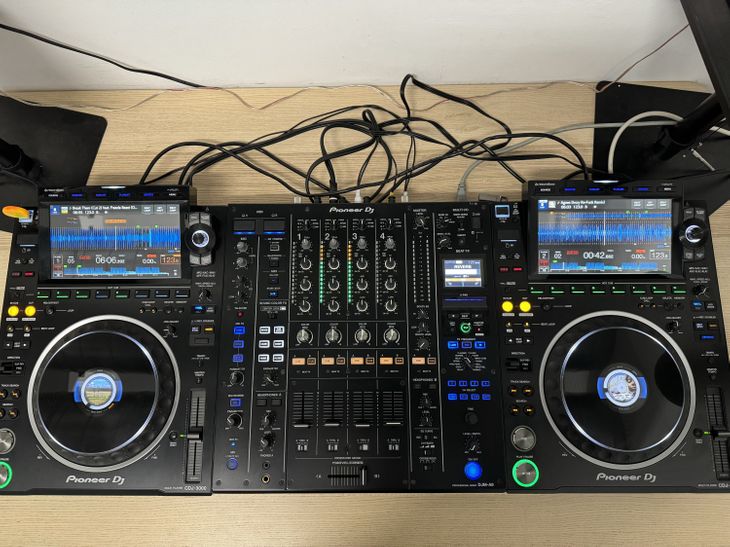 Set Pioneer CDJ 3000 + DJM A9 - Imagen por defecto