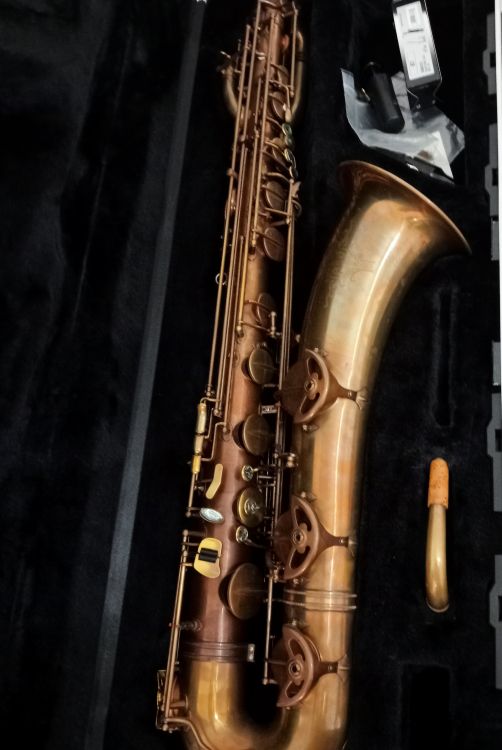 Vendo Saxofón Baritono Thomann LowJazz PB. - Imagen3