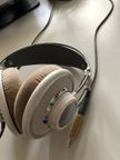 Monitoring Headphones AKG K701 - Imagen