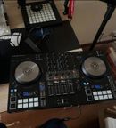 Traktor S3 - Immagine